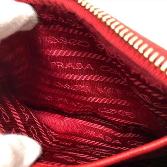 PRADA triangle logo Crossbody Pochette Shoulder Bag Nylon Red - Picture 9 of 14